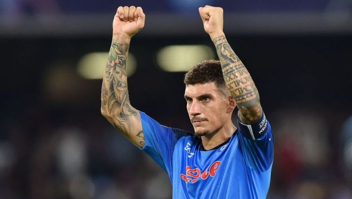 NAPLES, ITALY - SEPTEMBER 07: Giovanni Di Lorenzo of SSC Napoli celebrates the victory after the UEFA Champions League group A match between SSC Napoli and Liverpool FC at Stadio Diego Armando Maradona on September 7, 2022 in Naples, Italy. (Photo by Giuseppe Bellini/Getty Images) Di Lorenzo: “Osimhen ha fatto di tutto per esserci. Leao, Theo e a Rasapdori dico che…” - immagine 1