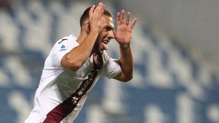 REGGIO NELL'EMILIA, ITALY - SEPTEMBER 17: Marko Pjaca of Torino FC celebrates after scoring the first goal for his team during the Serie A match between US Sassuolo and Torino FC at Mapei Stadium - Citta' del Tricolore on September 17, 2021 in Reggio nell'Emilia, Italy. (Photo by Marco Luzzani/Getty Images) REGGIO NELL'EMILIA, ITALY - SEPTEMBER 17: Marko Pjaca of Torino FC celebrates after scoring the first goal for his team during the Serie A match between US Sassuolo and Torino FC at Mapei Stadium - Citta' del Tricolore on September 17, 2021 in Reggio nell'Emilia, Italy. (Photo by Marco Luzzani/Getty Images)