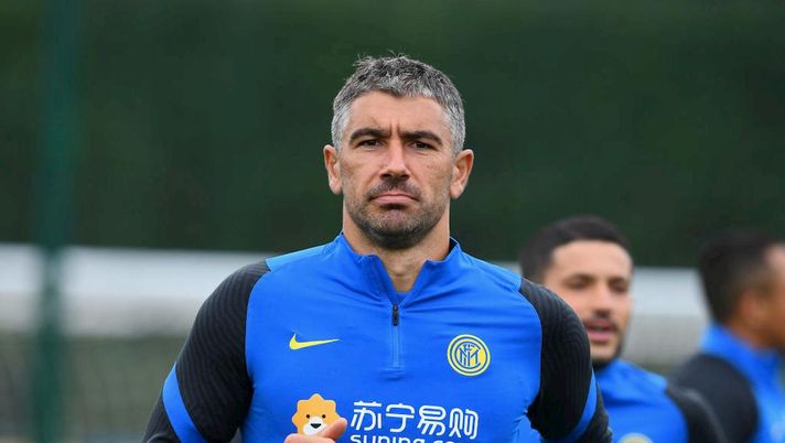 Kolarov, no al Bologna per restare all’Inter: accordo per il rinnovo, le cifre - immagine 1