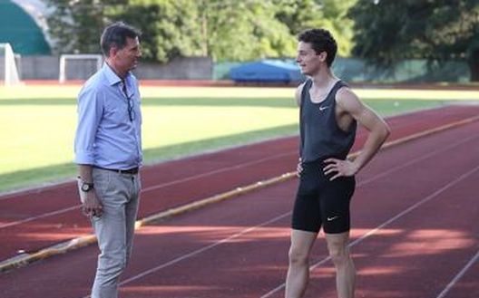 Salvino Tortu col figlio Filippo (foto Sprint Academy) Salvino Tortu col figlio Filippo (foto Sprint Academy)