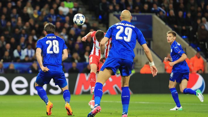 LEICESTER, ENGLAND - APRIL 18: Saul Niguez of Atletico Madrid scores his sides first goal during the UEFA Champions League Quarter Final second leg match between Leicester City and Club Atletico de Madrid at The King Power Stadium on April 18, 2017 in Leicester, United Kingdom. (Photo by Richard Heathcote/Getty Images) LEICESTER, ENGLAND - APRIL 18: Saul Niguez of Atletico Madrid scores his sides first goal during the UEFA Champions League Quarter Final second leg match between Leicester City and Club Atletico de Madrid at The King Power Stadium on April 18, 2017 in Leicester, United Kingdom. (Photo by Richard Heathcote/Getty Images)