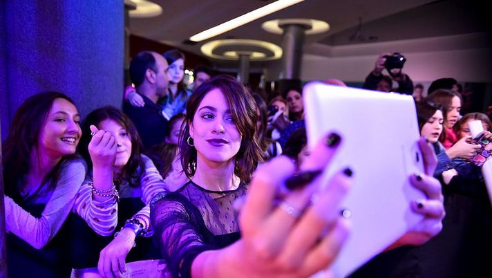 Basta un like e scoppia il caso: “A Fedez piace Tini Stoessel?” - immagine 1