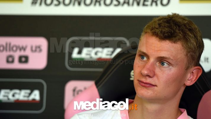 Calciomercato Hellas Verona: si stringe per Dawidowicz dal Benfica, il Palermo… Calciomercato Hellas Verona: si stringe per Dawidowicz dal Benfica, il Palermo…