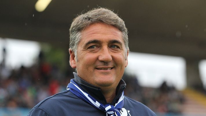 BRESCIA, ITALY - SEPTEMBER 02: Brescia Calcio coach Roberto Boscaglia looks on before the Serie B between Brescia Calcio and US Citta di Palermo at Stadio Mario Rigamonti on September 2, 2017 in Brescia, Italy. (Photo by Marco Luzzani/Getty Images) BRESCIA, ITALY - SEPTEMBER 02: Brescia Calcio coach Roberto Boscaglia looks on before the Serie B between Brescia Calcio and US Citta di Palermo at Stadio Mario Rigamonti on September 2, 2017 in Brescia, Italy. (Photo by Marco Luzzani/Getty Images)