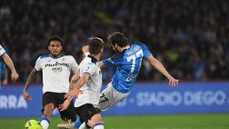 Kvaratskhelia, non un tiro ma uno strike: difensori dell’Atalanta caduti come birilli