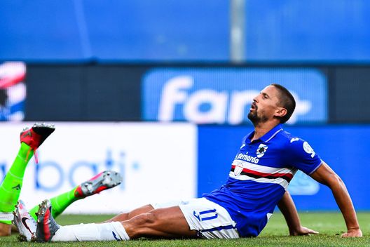  GENOA, ITALY - JULY 05: Gaston Ramirez of Sampdoria reacts with disappointment during the Serie A match between UC Sampdoria and SPAL at Stadio Luigi Ferraris on July 5, 2020 in Genoa, Italy. (Photo by Paolo Rattini/Getty Images) 