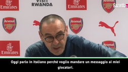 Arsenal-Chelsea 2-0, Sarri è una furia: “Ve lo dico in italiano, sono inc***ato”