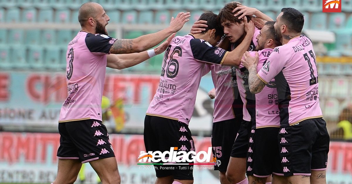Playoff Serie C, Giudice Sportivo: multato il Palermo, De Rose in diffida