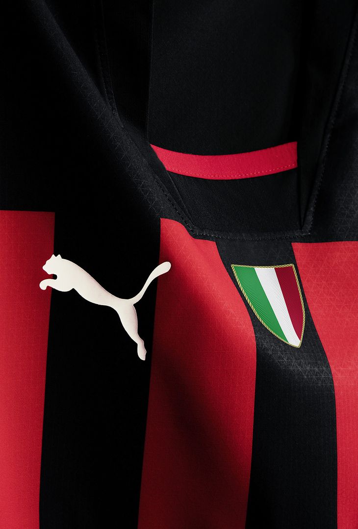 PUMA e AC Milan lanciano la nuova prima maglia 2022-2023 | FOTO - immagine 5