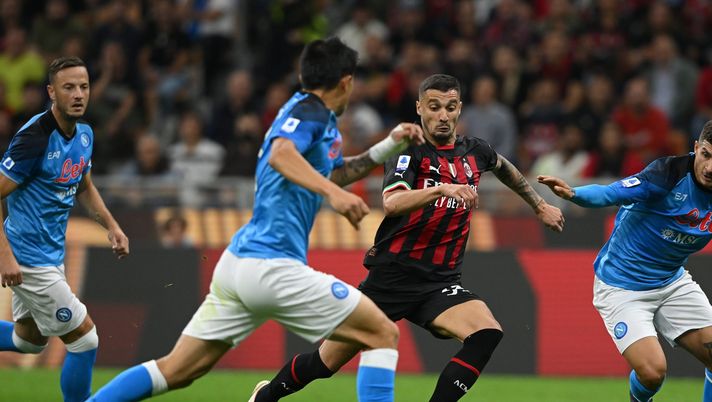 MILAN, ITALY - SEPTEMBER 18: Rade Krunic of AC Milan in action during the Serie A match between AC Milan and SSC Napoli at Stadio Giuseppe Meazza on September 18, 2022 in Milan, Italy. (Photo by Claudio Villa/AC Milan via Getty Images)