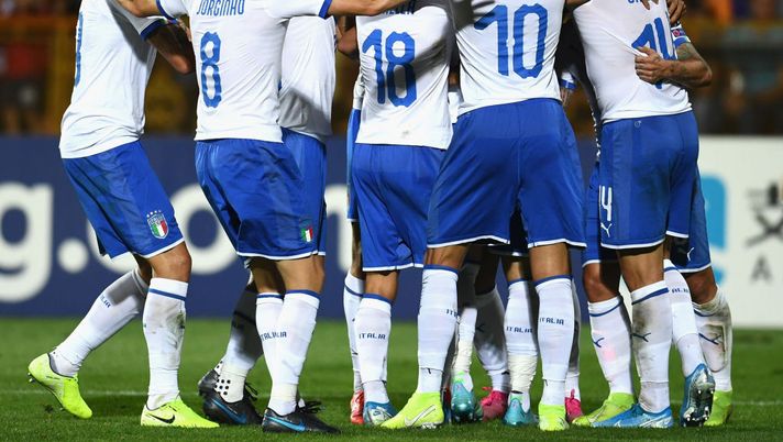 YEREVAN, ARMENIA - SEPTEMBER 05:  Andrea Belotti of Italy celebrates with team-mates after scoring a goal during the UEFA Euro 2020 qualifier between Armenia and Italy at Republican Stadium after Vazgen Sargsyan on September 5, 2019 in Yerevan, Armenia.  (Photo by Claudio Villa/Getty Images) 