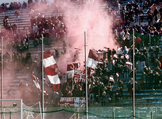 Reggina tifosi (Getty Images) Tifosi in curva a Reggio