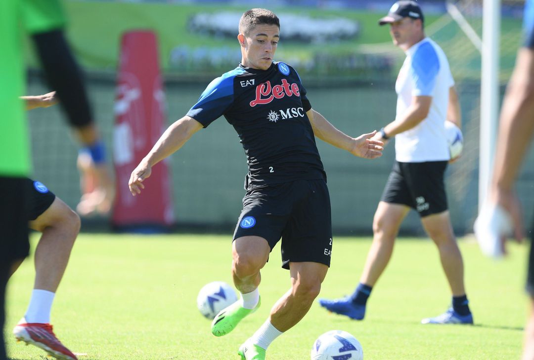 FOTO L’allenamento mattutino del Napoli, quanti sorrisi! Gli scatti della seduta - immagine 2