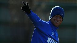 Chiellini abbraccia CR7, bordata dell’ex Inter Guarin: “Un giorno nemici e l’altro…”