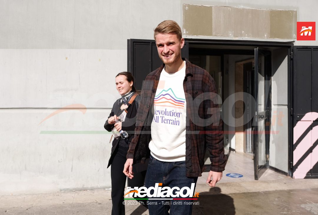 FOTO PALERMO, Simon Graves Jensen: l’ex Randers al ‘Barbera’ per la firma (Gallery) - immagine 7