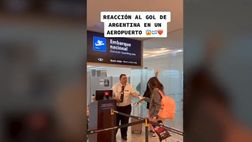 VIDEO / Segna l’Argentina, lo steward impazzisce