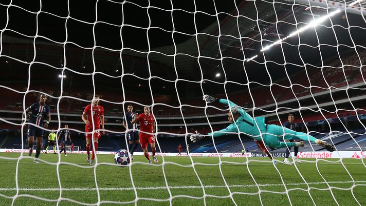LISBON, PORTUGAL - AUGUST 23: Kingsley Coman of FC Bayern Munich (hidden) scores his team's first goal past goalkeeper Keylor Navas during the UEFA Champions League Final match between Paris Saint-Germain and Bayern Munich at Estadio do Sport Lisboa e Benfica on August 23, 2020 in Lisbon, Portugal. (Photo by Miguel A. Lopes/Pool via Getty Images) LISBON, PORTUGAL - AUGUST 23: Kingsley Coman of FC Bayern Munich (hidden) scores his team's first goal past goalkeeper Keylor Navas during the UEFA Champions League Final match between Paris Saint-Germain and Bayern Munich at Estadio do Sport Lisboa e Benfica on August 23, 2020 in Lisbon, Portugal. (Photo by Miguel A. Lopes/Pool via Getty Images)