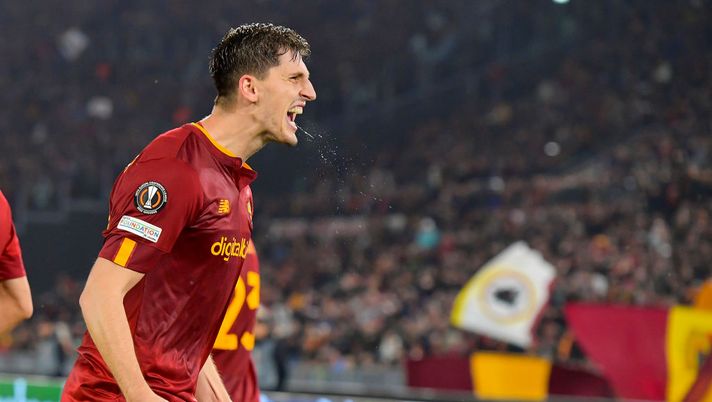 Kumbulla carica la Roma prima della finale: “Non è finita, tutti insieme a Budapest” - immagine 1