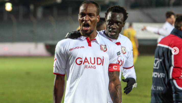 Ex Carpi, ricordate Jerry Mbakogu? Ora riparte dai greci dell’Apollon Smyrnis Ex Carpi, ricordate Jerry Mbakogu? Ora riparte dai greci dell’Apollon Smyrnis - immagine 1