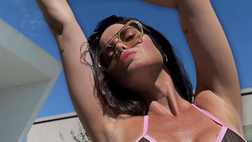 Natalier Weber, fisico stratosferico. Lady Zarate fa sognare il web in bikini