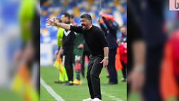 VIDEO Napoli-Crotone, quarto successo per gli azzurri, ma che sofferenza! Di Lorenzo fa gioire Gattuso. Le immagini