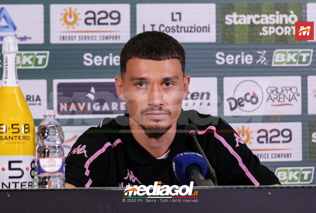 FOTO PALERMO, La presentazione di Davide Bettella in conferenza stampa (Gallery) - immagine 5