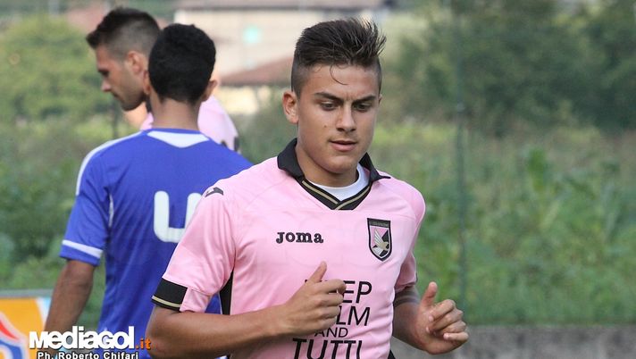 Dybala: &#8220;Mi piacciono i videogames e nel tempo libero gioco contro Vazquez, vinco sempre io&#8221; 