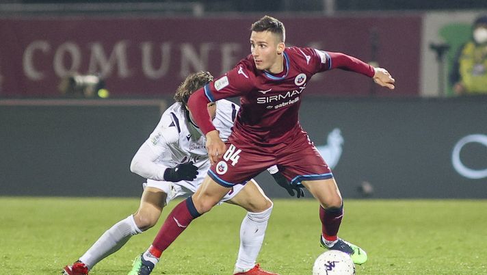 Photo LiveMedia/Davide Casentini
Cittadella (PD), Italy, March 15, 2022, Italian soccer Serie B match
AS Cittadella vs Reggina 1914
Image shows:
Cittadella (PD), Italia, 15 Marzo 2022, stadio Pier Cesare Tombolato, 30° giornata Campionato Serie BKT 2021/2022, incontro tra le squadre dell'AS Cittadella e della Reggina Calcio 1914, nella foto: 84 Tommaso Cassandro, 56 Perparim Hetemaj
LiveMedia - World Copyright Mercato Cittadella, ancora operazioni in uscita: Cassandro al Lecce - immagine 1
