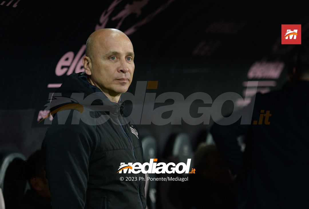 FOTO Palermo-Cosenza 0-0, 32ª giornata di Serie B 2022-2023 (La Gallery) - immagine 22