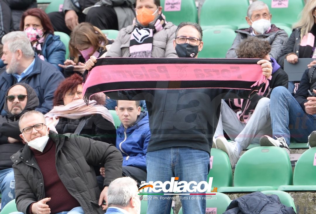 FOTO, i tifosi allo stadio per Palermo – Fidelis Andria 1-1 (Gallery) - immagine 30