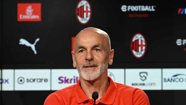 Stefano Pioli AC Milan conferenza stampa Milanello