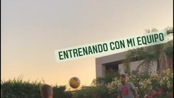 VIDEO – Gonzalo non dimentica la maglia viola e la “tramanda” ai figli
