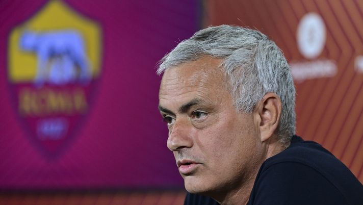 ROME, ITALY - SEPTEMBER 11: AS Roma coach Josè Mourinho during the press conference at Centro Sportivo Fulvio Bernardini on September 11, 2021 in Rome, Italy. (Photo by Luciano Rossi/AS Roma via Getty Images) 