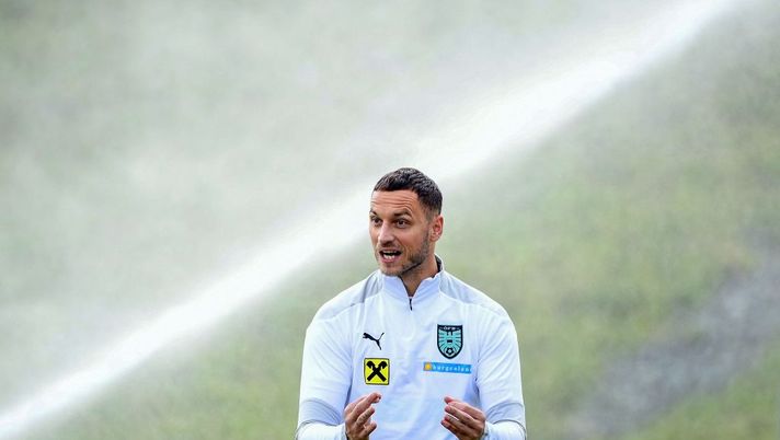 Mihajlovic: “Arnautovic mi piace! Ora lavoriamo su Barrow da punta, Palacio e Sansone…” - immagine 1