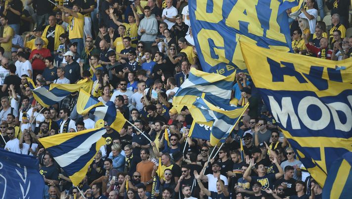 Parma-Modena 1-2, i “canarini” vincono a sorpresa il derby. Palermo quattordicesimo Parma