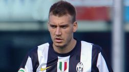 Bendtner annuncia l’addio al calcio giocato: “Studio per diventare allenatore”
