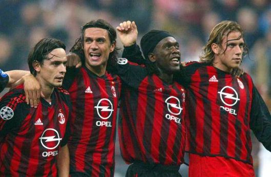  Samuele Dalla Bona, con i suoi compagni ai tempi del Milan, foto maidirecalcio.com 