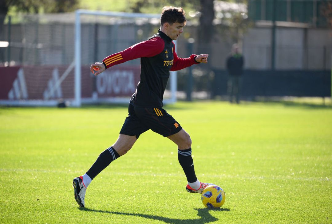 Roma, l’allenamento in vista del Milan – FOTO GALLERY - immagine 7