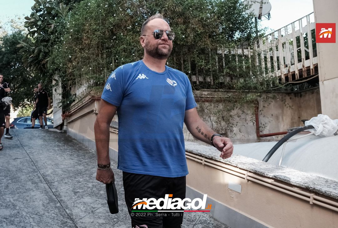 FOTO RITIRO PALERMO, i rosanero di Baldini arrivano in palestra (Gallery) - immagine 6