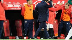 Montella, inizio da incubo: gli ultras del Siviglia al campo per contestare