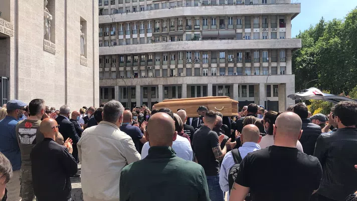 Notizie Lazio &#8211; E&#8217; il giorno dell&#8217;ultimo saluto ad Enza &#8211; FOTO &#038; VIDEO