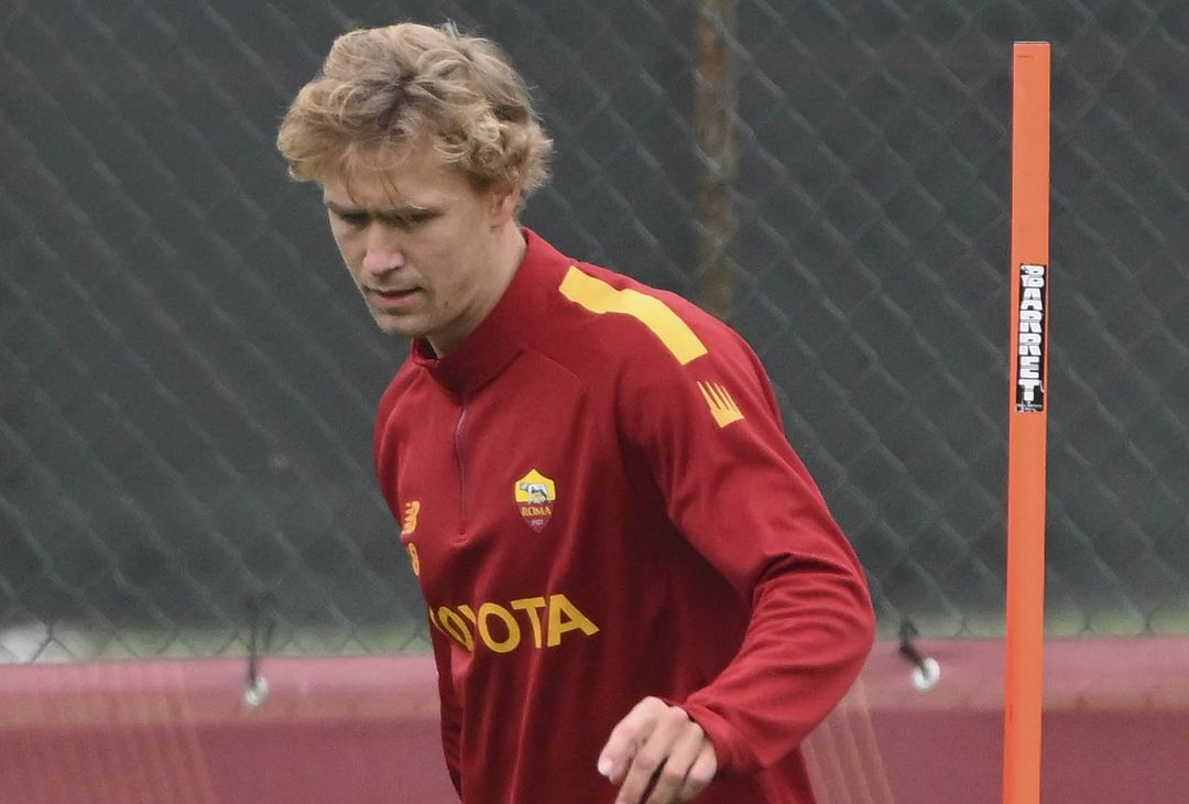 Roma, allenamento a Trigoria in vista del Milan – FOTO GALLERY - immagine 27