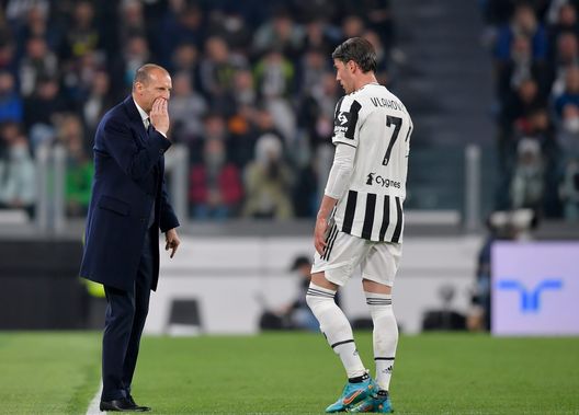 (Photo by Daniele Badolato - Juventus FC/Juventus FC via Getty Images) Sconcerti punge la Juve: “Ronaldo ha dato un alibi. Allegri-Vlahovic? Fallimento”- immagine 2