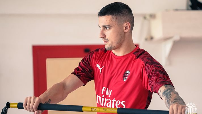 Rade Krunic, centrocampista del Milan, qui a Milanello, @acmilan 