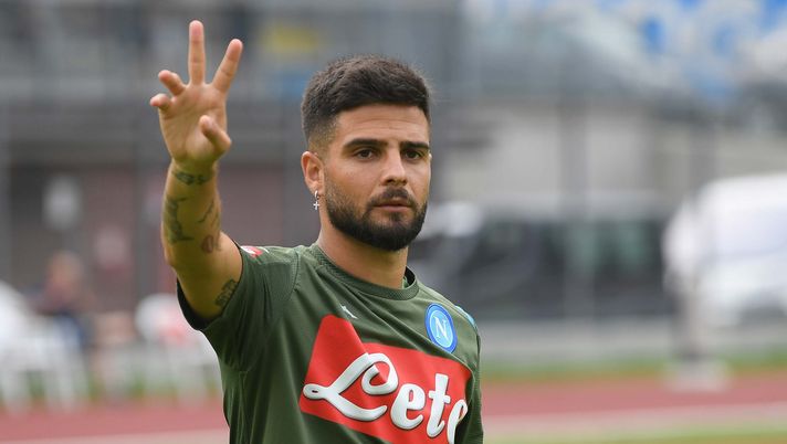 DIMARO, ITALY - JULY 25: Lorenzo Insigne gestures during SSC Napoli Pre-Season Training Camp on July 25, 2019 in Dimaro, Italy. (Photo by SSC NAPOLI/SSC NAPOLI via Getty Images) DIMARO, ITALY - JULY 25: Lorenzo Insigne gestures during SSC Napoli Pre-Season Training Camp on July 25, 2019 in Dimaro, Italy. (Photo by SSC NAPOLI/SSC NAPOLI via Getty Images)