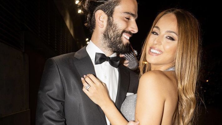 Moglie Oliveira Avvocato, modella e dirigente: chi è Cristiana, la moglie di Sergio Oliveira - immagine 1