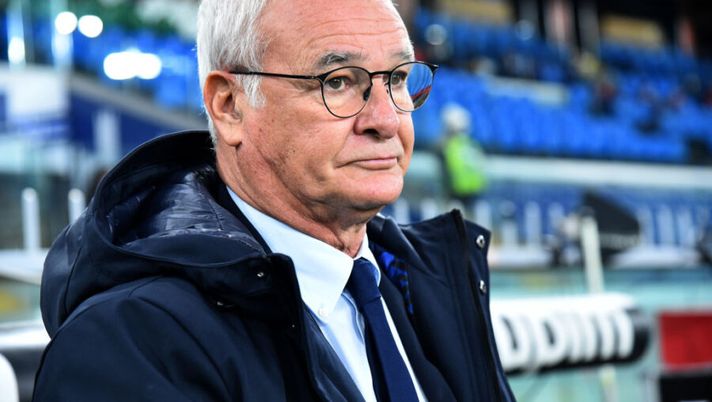 GENOA, ITALY - NOVEMBER 1: Claudio Ranieri head coach of UC Sampdoria during the Serie A match between UC Sampdoria and Genoa CFC at Stadio Luigi Ferraris on November 1, 2020 in Genoa, Italy. (Photo by Paolo Rattini/Getty Images) Ranieri: “Non carichiamo troppo Keita. Quagliarella-Juve? Bella soddisfazione per Fabio” - immagine 1