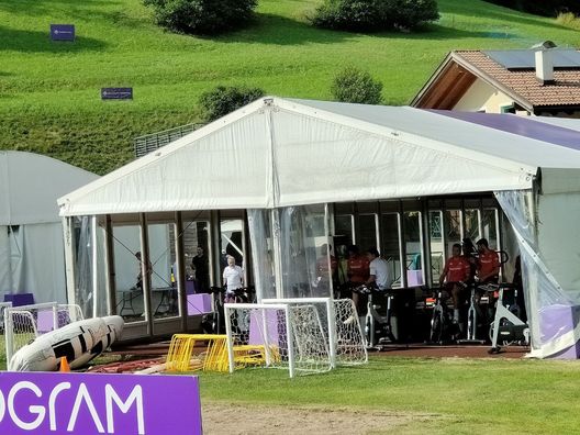 Fiorentina LIVE Moena. Giorno 9: sotto gli applausi si conclude l’allenamento - immagine 3