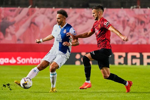 (Photo by Rafa Babot/Getty Images) Espanyol, Braithwaite insegue la sua particolare “vendetta” nel derby- immagine 2