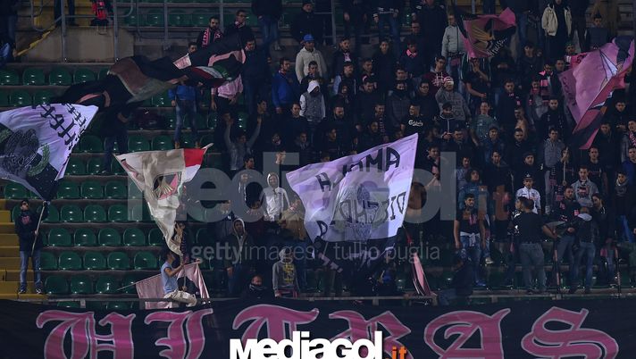 Palermo, l’ASD Palermo Calcio a 5 scende in campo a sostegno del club rosanero: l’iniziativa di Messeri e i suoi soci… Palermo, l’ASD Palermo Calcio a 5 scende in campo a sostegno del club rosanero: l’iniziativa di Messeri e i suoi soci…